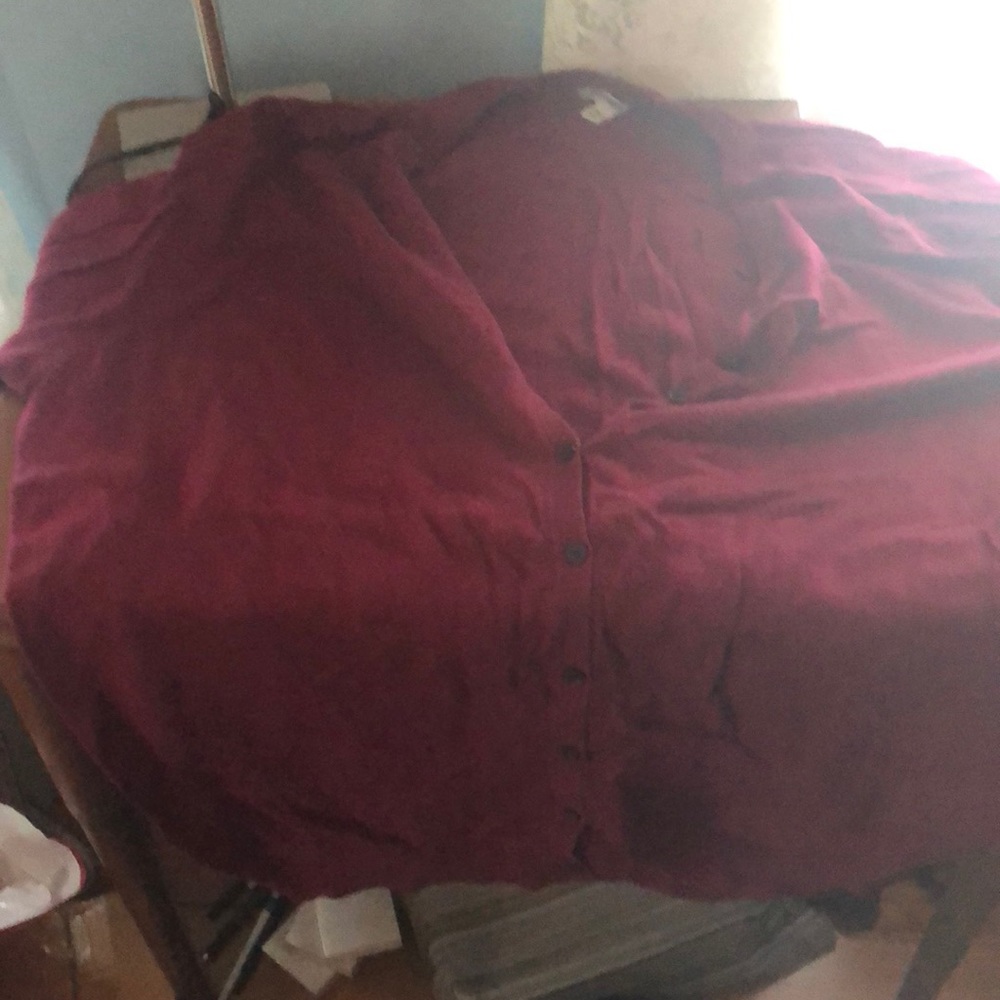 Maroon cartigan